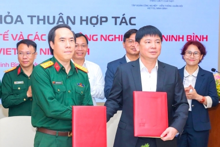 Ninh Bình đẩy mạnh chuyển đổi số trong khu công nghiệp, khu kinh tế