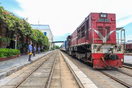 Đường sắt Việt Nam sẽ chuyển thành tập đoàn quốc gia trong năm 2026