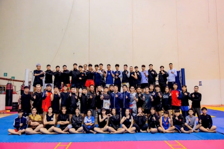 Ninh Bình: Thầy giáo 9x “giữ lửa” Kick Boxing bằng nghề tay trái