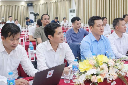 Tỉnh Bắc Ninh và tỉnh Xay Sổm Bun (Lào) chia sẻ kinh nghiệm quản lý đất đai