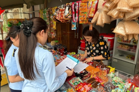 Sơn La: Siết chặt quản lý và nâng cao an toàn vệ sinh đối với thức ăn đường phố