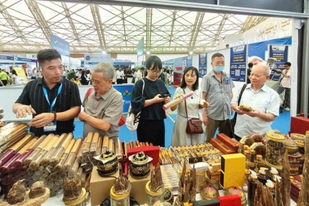 Hà Tĩnh tham gia quảng bá sản phẩm và xúc tiến đầu tư tại Hội chợ Thương mại Quốc tế Việt Nam