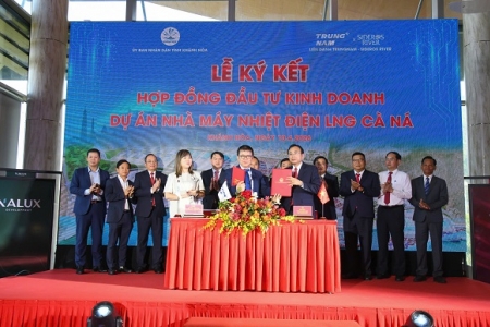 Khánh Hòa: Ký kết hợp đồng đầu tư kinh doanh dự án Nhà máy Nhiệt điện LNG và hợp đồng tín dụng Dự án Khu bến cảng Cà Ná giai đoạn 1