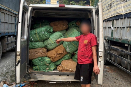 Phát hiện, thu giữ hơn 5 tấn nguyên liệu thuốc lá không rõ nguồn gốc
