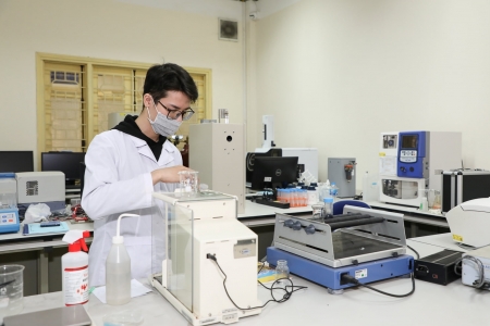 Hỗ trợ 1 tỷ đồng/năm cho mỗi nghiên cứu sinh xuất sắc, “đặt hàng” làm chủ công nghệ lõi