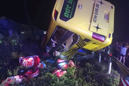 Xe khách bị tai nạn theo hướng từ Đắk Lắk đi Đà Nẵng