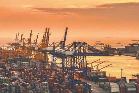 Cán cân thương mại đảo chiều, Việt Nam nhập siêu hơn 7 tỷ USD sau 4 tháng