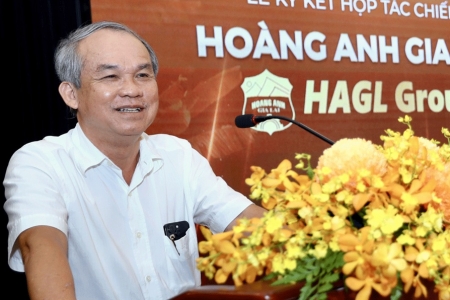 Bầu Đức tiếp tục gom cổ phiếu HAG, sở hữu vượt mốc 25%