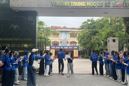 Điểm thi tốt nghiệp THPT năm 2026 Trường THCS Văn Yên - Hà Đông: Thí sinh hào hứng với đề thi “hơi bất ngờ”