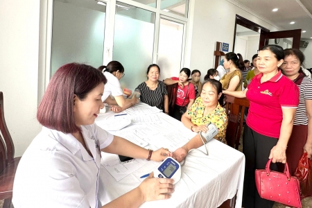 Lào Cai phấn đấu 50% người dân được khám sức khỏe miễn phí trong tháng 6