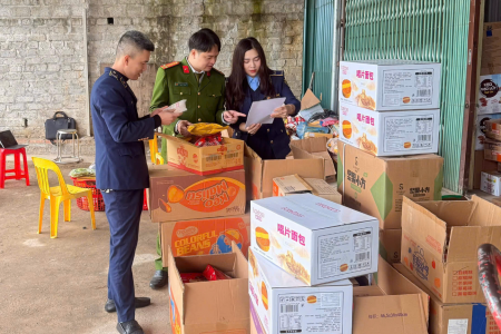 Tuyên Quang: Ban hành kế hoạch tổng lực chống buôn lậu thuốc lá thế hệ mới