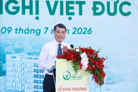 Thủ tướng Lê Minh Hưng: Cơ cấu lại mạng lưới khám, chữa bệnh theo hướng hiện đại