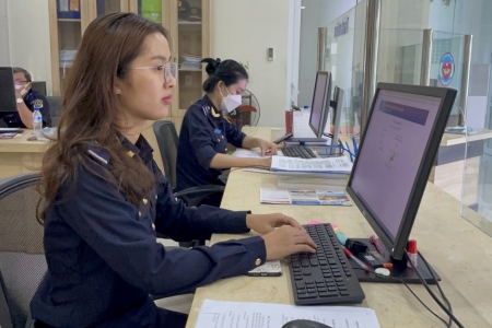 Hải quan khu vực XII: Làm thủ tục hải quan cho 3.956 doanh nghiệp trong 6 tháng