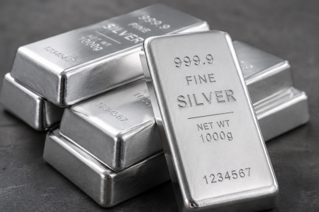 Giá bạc hôm nay 21/7: Phục hồi trở lại