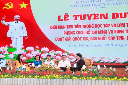 Ngành Giáo dục Lâm Đồng phát động phong trào thi đua vì mục tiêu tăng trưởng bền vững