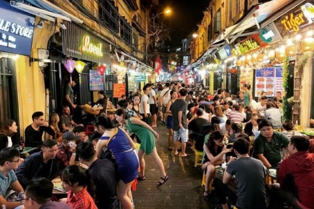 Hà Nội nghiên cứu phát triển khu dịch vụ giải trí ban đêm có kiểm soát