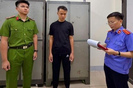 Hà Tĩnh: Khởi tố đối tượng giả danh công an cưỡng đoạt 20 triệu đồng