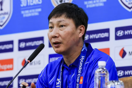HLV Kim Sang Sik: Tuyển Việt Nam nóng vội sau chiến thắng đậm trước Timor Leste