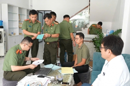 Khởi tố giám đốc điều hành Phòng khám Việt Nhật CB về hành vi lừa dối khách hàng