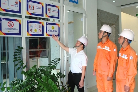 Ninh Bình công bố 2 thủ tục hành chính mới trong lĩnh vực điện lực