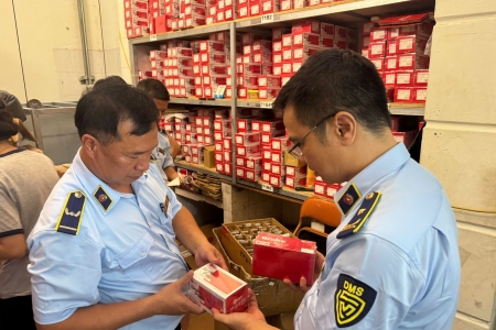 Hà Nội: Phát hiện hơn 53.000 phụ tùng ô tô nhãn Asahi vi phạm