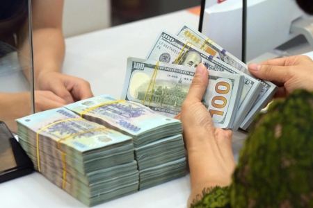 Tỷ giá USD hôm nay 8/8: Đồng bạc xanh suy yếu