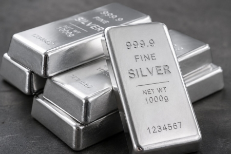 Giá bạc hôm nay 15/8: Tiếp đà giảm