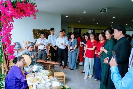 Văn hóa Nam Bộ tỏa sáng tại hội thảo khoa học