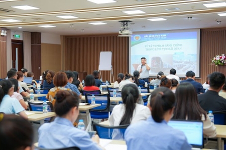 Doanh nghiệp chủ động thích ứng với quy định mới về xử phạt trong lĩnh vực Hải quan