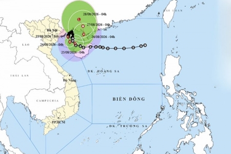 Bão số 4 NARRA ít di chuyển, có khả năng mạnh thêm