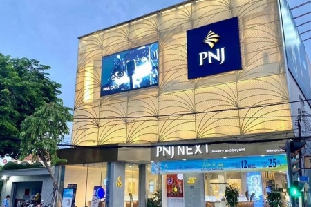 PNJ thay đổi nhân sự cấp cao giữa lúc cổ phiếu giảm sàn
