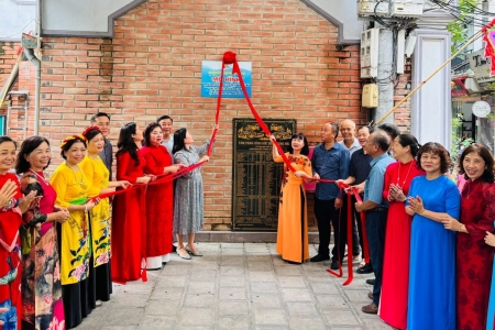 Hà Nội: Phụ nữ phường Nghĩa Đô chung tay xây dựng di tích lịch sử văn minh, kiểu mẫu