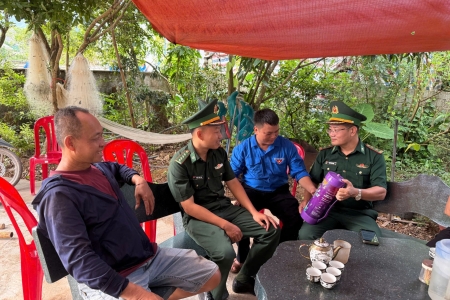 Đồn Biên phòng Bắc Sơn: “Gõ cửa từng nhà”, đưa pháp luật đến với nhân dân vùng biên