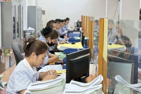 Hướng dẫn của Bộ Nội vụ về xếp ngạch công chức lãnh đạo tại Hà Nội