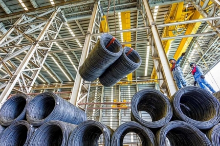 Giá thép hôm nay 3/9: Quặng sắt giảm mạnh do lo ngại nguồn cung gia tăng