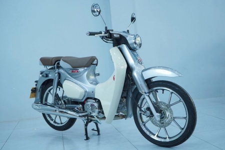 Honda Super Cub 125 mới ra mắt, giá gần 90 triệu đồng