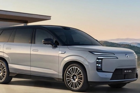 Denza N8L EV hẹn ngày ra mắt: SUV 6 chỗ dùng pin 130 kWh, tầm xa 960 km