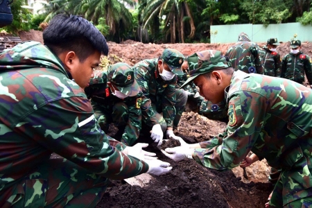 Mở rộng tìm kiếm, phát hiện thêm 10 hài cốt liệt sĩ tại Công viên Lê Thị Riêng