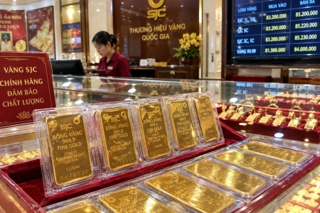 Giá vàng hôm nay 8/9: Đồng loạt giảm