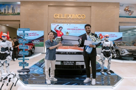 Tập đoàn Geleximco và Omoda & Jaecoo Việt Nam vinh danh cầu thủ Nguyễn Xuân Son sau ASEAN Cup 2026