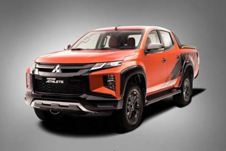 Mitsubishi Triton tạo đột biến doanh số tháng 8 nhưng khó duy trì thế trận trước Ford Ranger