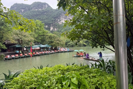 Ninh Bình điều chỉnh hoạt động du lịch, bảo đảm an toàn cho du khách trước mưa lũ