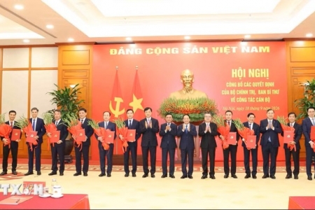 Công bố 12 quyết định của Bộ Chính trị, Ban Bí thư về công tác cán bộ