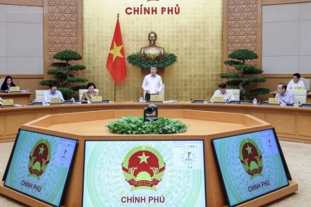 Chính phủ yêu cầu khẩn trương hoàn thiện 8 dự án luật, nghị quyết