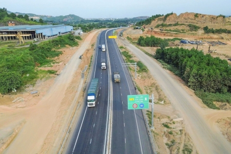 Xúc tiến đầu tư 28 dự án đường bộ cao tốc giai đoạn 2026-2030