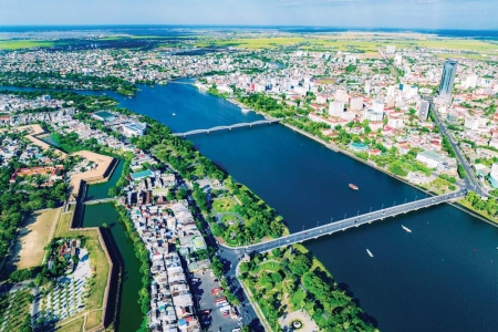 Huế: Giới thiệu Tập đoàn Sun Group tìm hiểu đầu tư nhiều dự án dọc sông Hương và ven biển