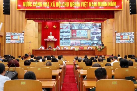 Đoàn ĐBQH thành phố Quảng Ninh tiếp xúc cử tri trước Kỳ họp thứ 2, Quốc hội khóa XVI
