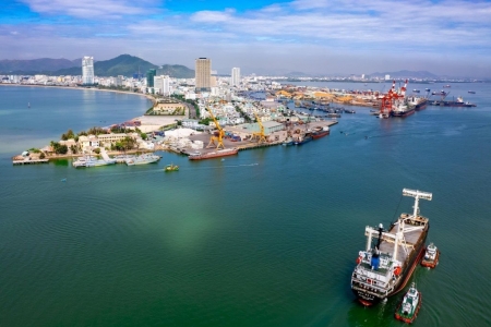 Mở rộng không gian biển, tìm động lực tăng trưởng mới