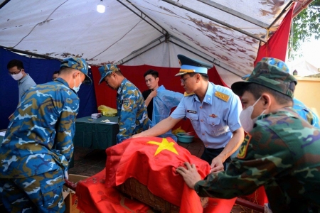 Hà Nội: Hoàn thành lấy mẫu hài cốt liệt sĩ tại 4.468 mộ, 230 nghĩa trang