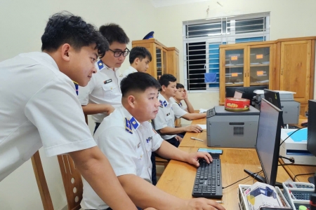Bộ Tư lệnh Vùng Cảnh sát biển 3 đẩy mạnh phong trào “Bình dân học vụ số”